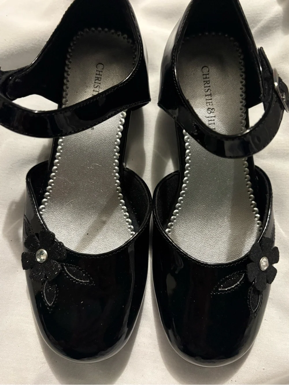 Girls' Black Patent Mary Jane Dress Shoes with Floral Accent